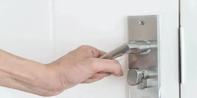 Servicio Urgente 24h Vila de Gracia Servicios Urgentes Vila de Gracia
